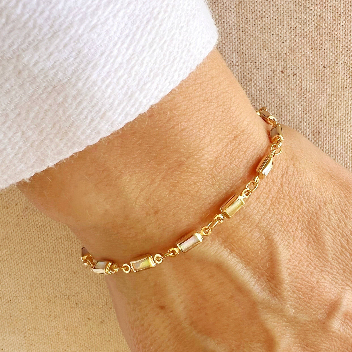 Opal Bracelet 18k Gold