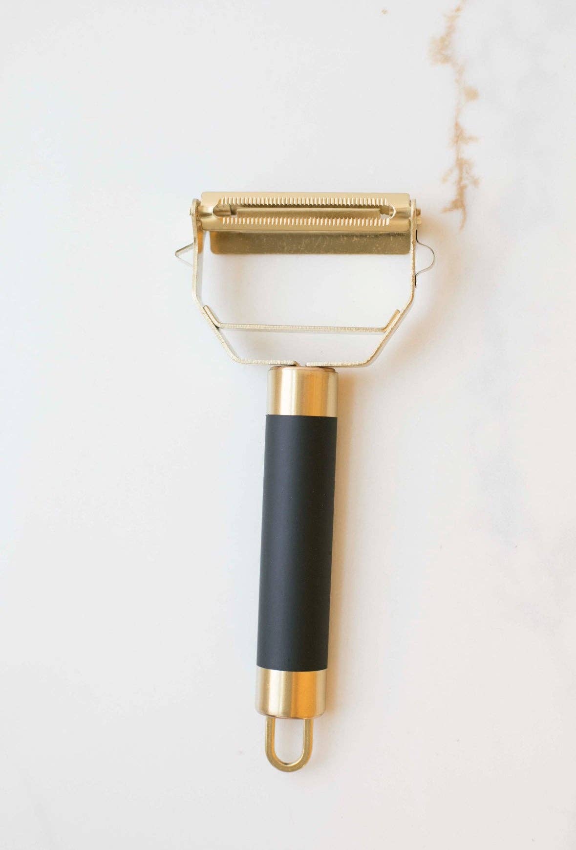Atelier Black and Gold Peeler