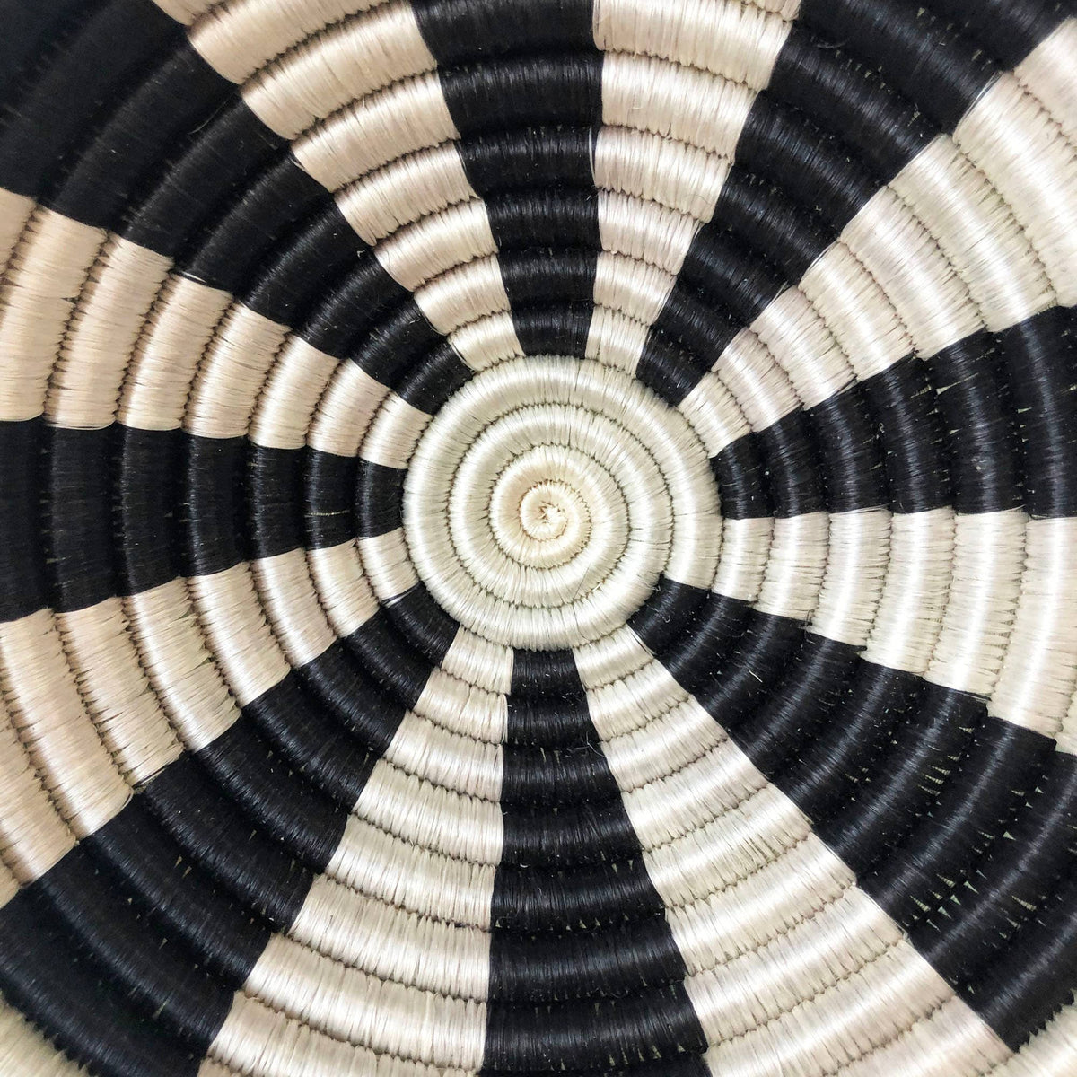 Ikanga Bowl