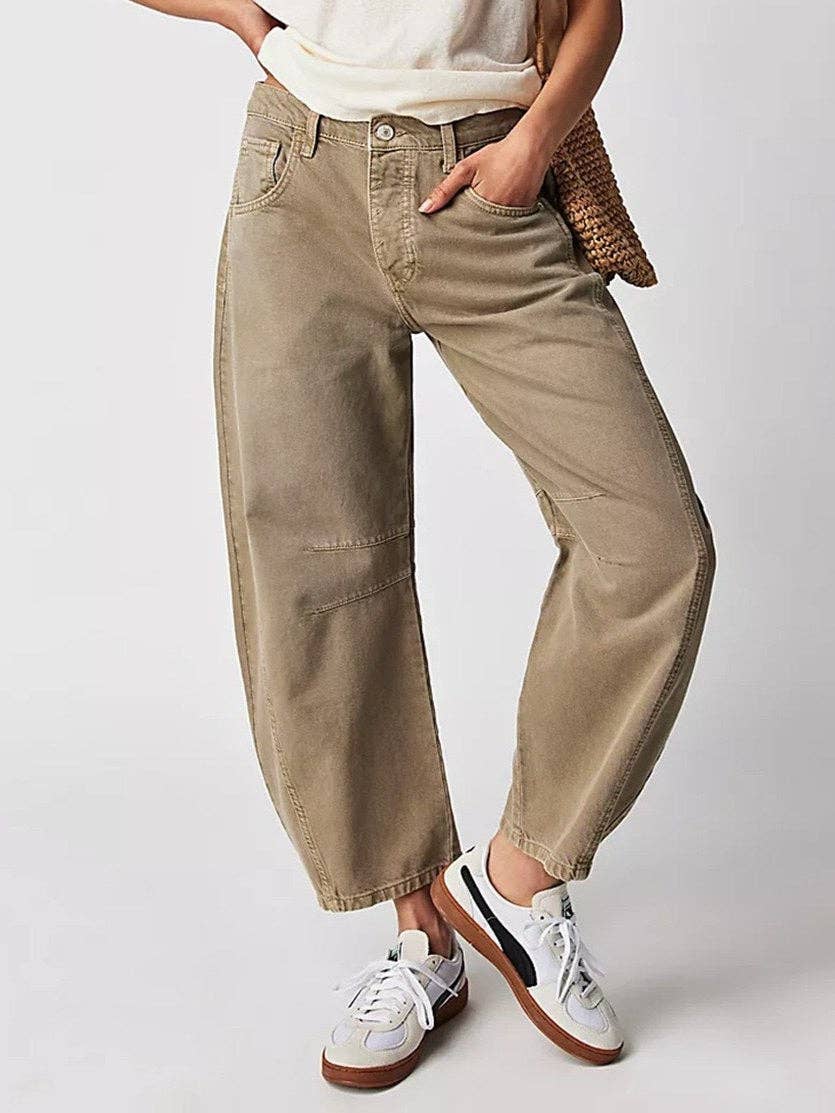 Mid Rise, Washed Loose Barrel Jeans