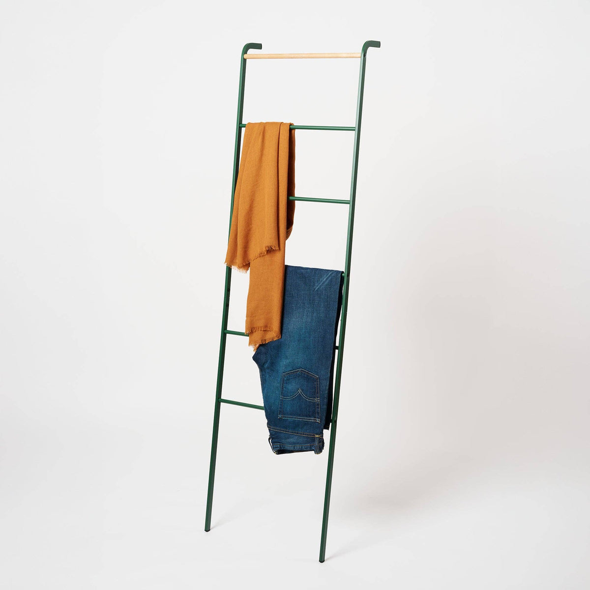 Tower Blanket Ladder - Steel: White